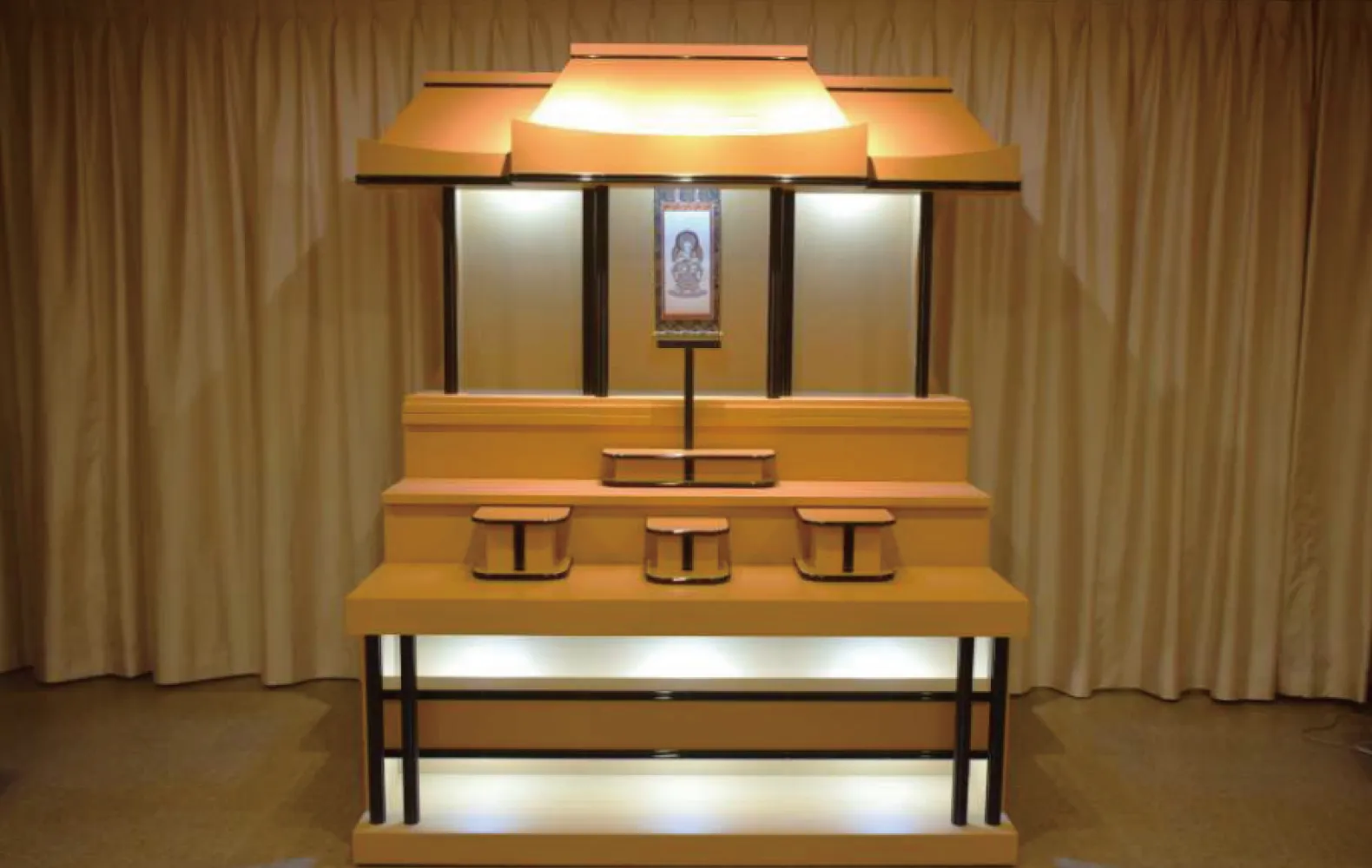 家族葬の祭壇